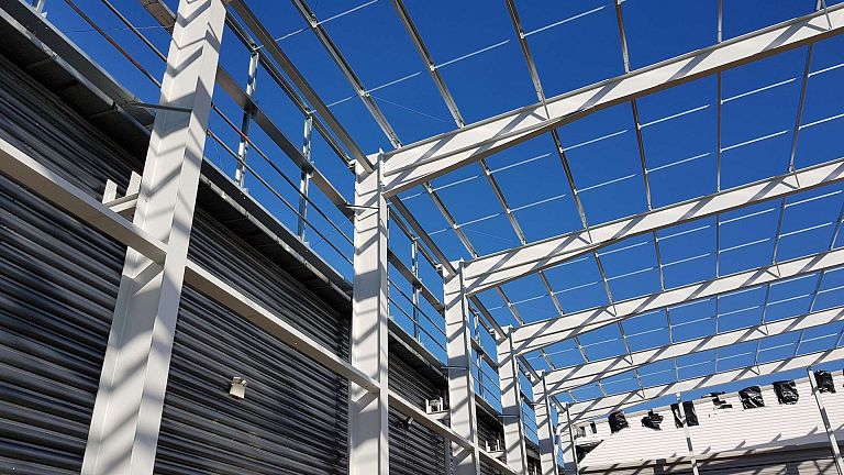 Industrial and commercial buildings including Design and Build projects.